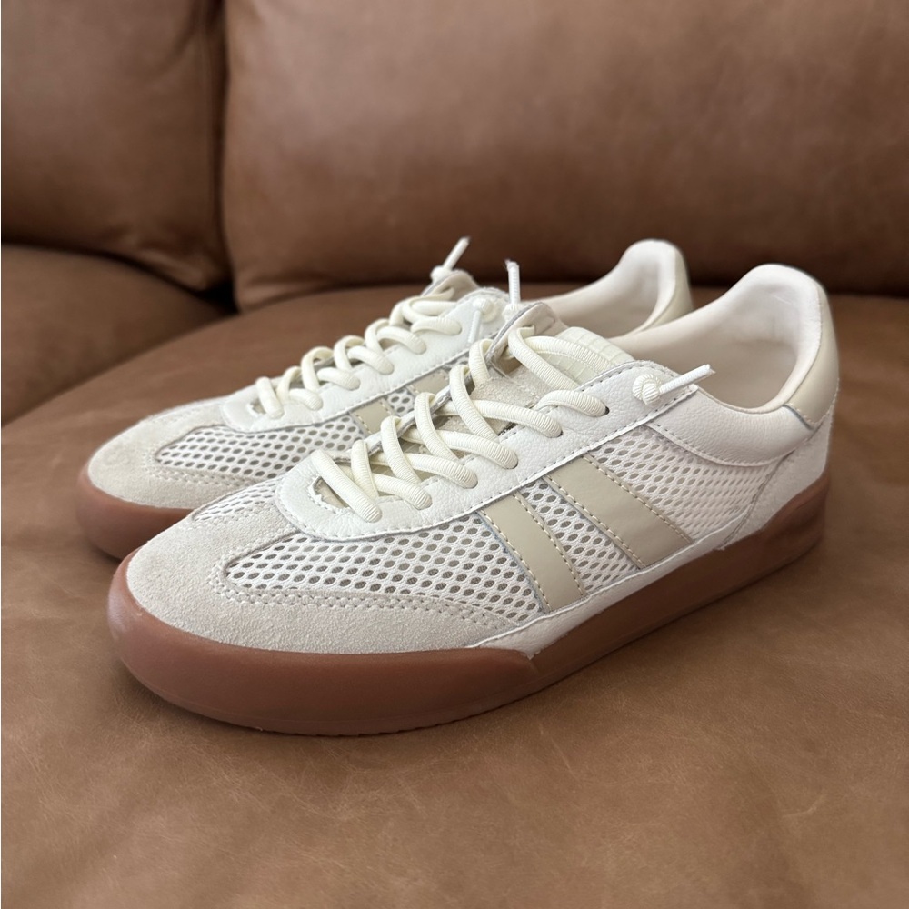 Steve Madden Cream and Tan Sneakers